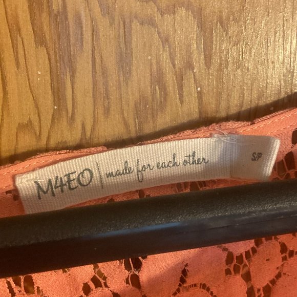 M4EO Lace Back Sheer Top- Pink- Size S - Picture 3 of 3